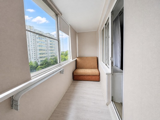 Продам двухкомнатную (2-комн.) квартиру, Генерала Вотинцева ул, 14, Кубинка г