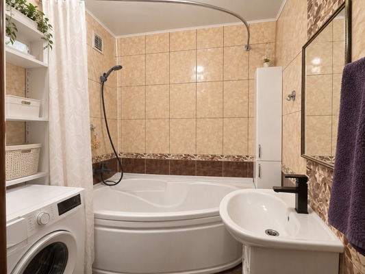 Продам двухкомнатную (2-комн.) квартиру, Генерала Вотинцева ул, 14, Кубинка г