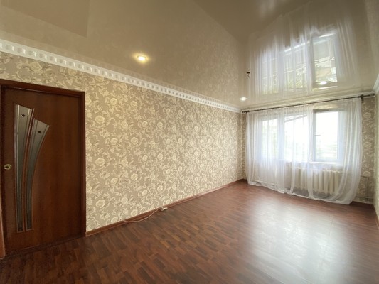 Продам двухкомнатную (2-комн.) квартиру, Коллонтай ул, 8, Нальчик г