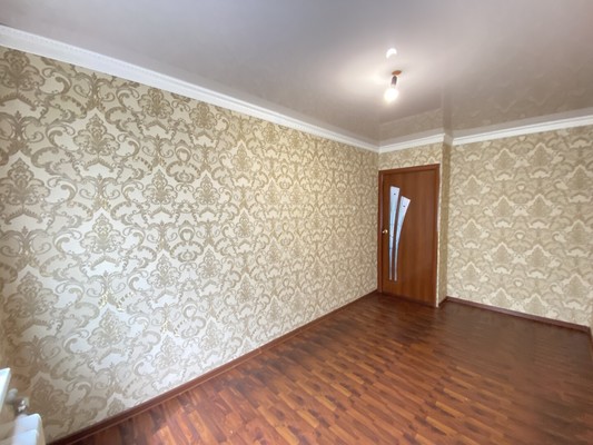 Продам двухкомнатную (2-комн.) квартиру, Коллонтай ул, 8, Нальчик г