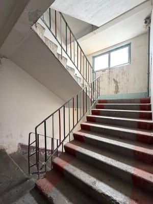Продам однокомнатную (1-комн.) квартиру, Фурманова ул, 12б, Нальчик г