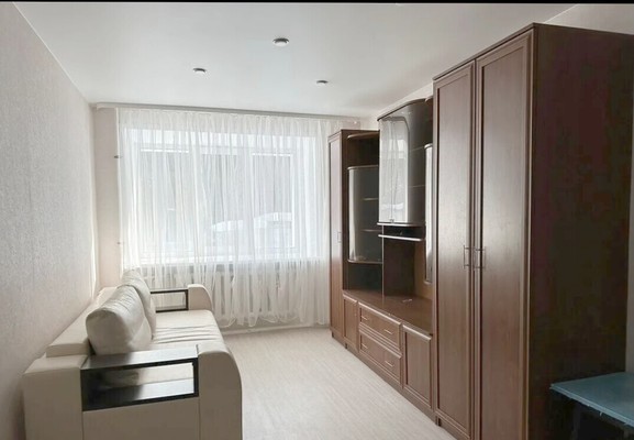 Продам комнату в 2-комн. квартире, Парковая ул, 92б, Ханты-Мансийск г