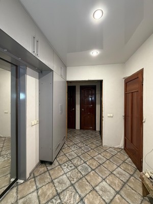 Продам двухкомнатную (2-комн.) квартиру, Кабардинская ул, 214, Нальчик г