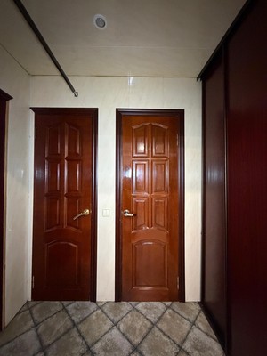 Продам двухкомнатную (2-комн.) квартиру, Кабардинская ул, 214, Нальчик г