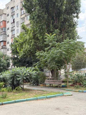 Продам двухкомнатную (2-комн.) квартиру, Кабардинская ул, 214, Нальчик г