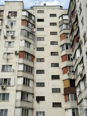 Продам двухкомнатную (2-комн.) квартиру, Кабардинская ул, 214, Нальчик г