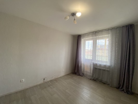 Продам двухкомнатную (2-комн.) квартиру, Бережок ул, 5, Ивантеевка г