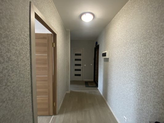 Продам двухкомнатную (2-комн.) квартиру, Бережок ул, 5, Ивантеевка г