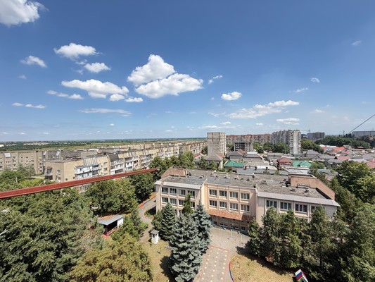 Продам многокомнатную квартиру, Ю.А.Гагарина ул, 6, Нальчик г