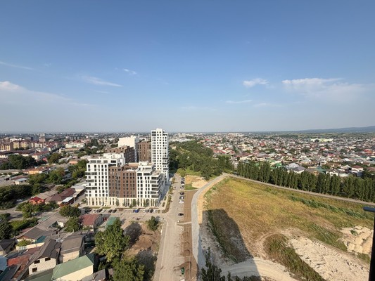 Продам многокомнатную квартиру, Лермонтова ул, 1, Нальчик г
