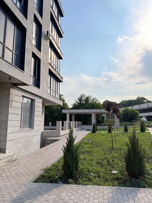 Продам многокомнатную квартиру, Лермонтова ул, 1, Нальчик г