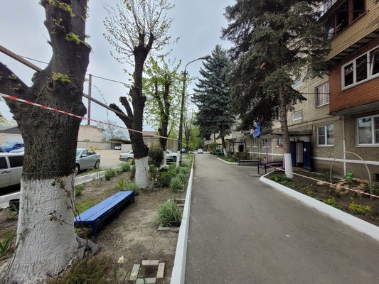 Продам двухкомнатную (2-комн.) квартиру, Угнич ул, 11, Баксан г