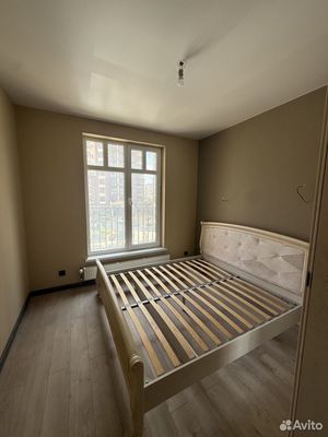 Продам однокомнатную (1-комн.) квартиру, Евпаторийское ш, 8к1А, Симферополь г