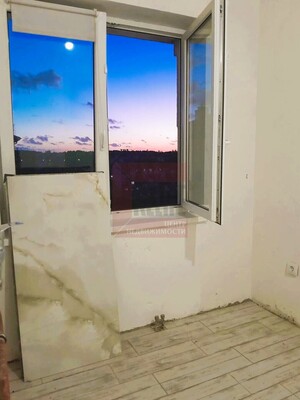 Продам двухкомнатную (2-комн.) квартиру, 3-я линия (Радуга тер. СНТ) ул, к 4, Светлогорск г