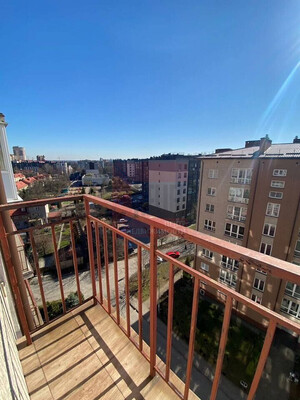 Продам однокомнатную (1-комн.) квартиру, 33-й (ПГК Лада тер) ряд, к 3, Калининград г