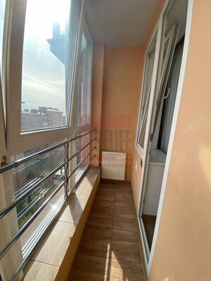 Продам однокомнатную (1-комн.) квартиру, 33-й (ПГК Лада тер) ряд, к 3, Калининград г
