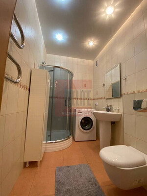 Продам однокомнатную (1-комн.) квартиру, 33-й (ПГК Лада тер) ряд, к 3, Калининград г