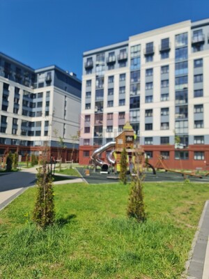 Продам двухкомнатную (2-комн.) квартиру (долевое), Героя России Катериничева ул, 7, Калининград г