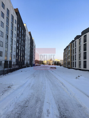 Продам трехкомнатную (3-комн.) , Октябрьская ул, 12, Пионерский г