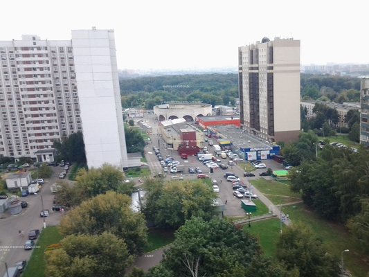 Продам двухкомнатную (2-комн.) квартиру, Домодедовская ул, 20к2, Москва г