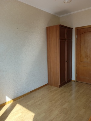 Продам двухкомнатную (2-комн.) квартиру, Домодедовская ул, 20к2, Москва г