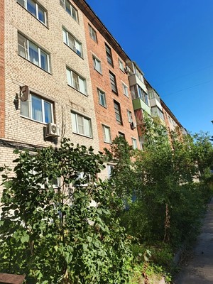 Продам однокомнатную (1-комн.) квартиру, Героев Алексинцев ул, 6, Алексин г