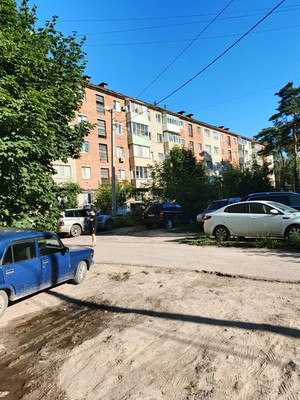 Продам однокомнатную (1-комн.) квартиру, Героев Алексинцев ул, 6, Алексин г