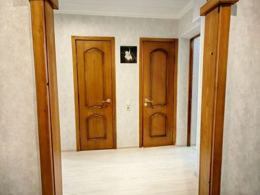Продам трехкомнатную (3-комн.) квартиру, Московская ул, 13, Деденево рп