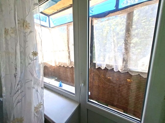 Продам однокомнатную (1-комн.) квартиру, Октябрьская ул, 12, Тихорецк г