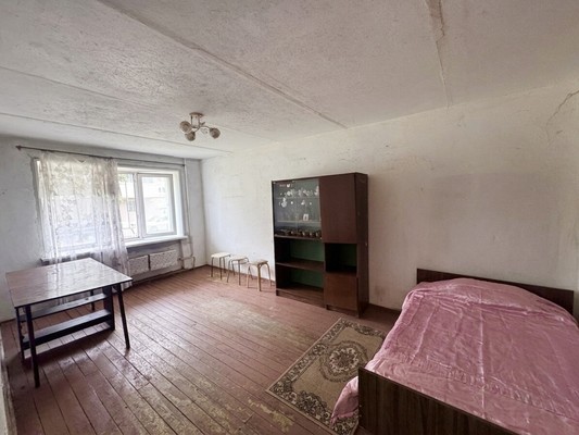 Продам однокомнатную (1-комн.) квартиру, Заречная ул, 4к47, Находка г