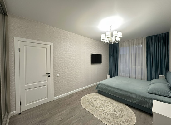 Продам трехкомнатную (3-комн.) квартиру, Тлостанова ул, 32, Нальчик г