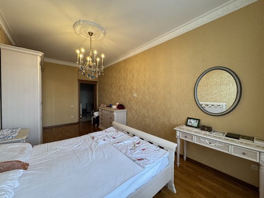 Продам трехкомнатную (3-комн.) квартиру, Тарчокова ул, 25Бк1, Нальчик г