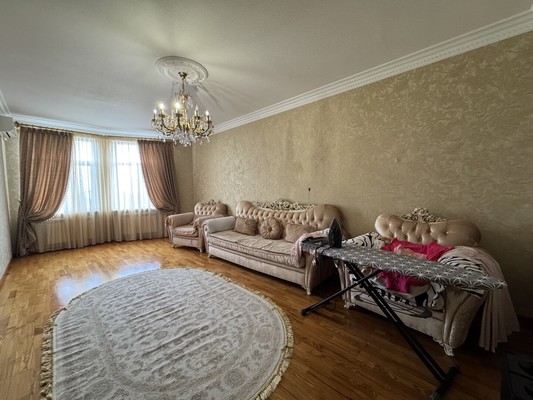 Продам трехкомнатную (3-комн.) квартиру, Тарчокова ул, 25Бк1, Нальчик г