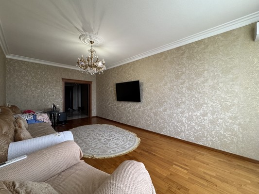 Продам трехкомнатную (3-комн.) квартиру, Тарчокова ул, 25Бк1, Нальчик г