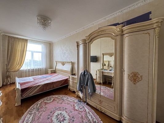 Продам трехкомнатную (3-комн.) квартиру, Тарчокова ул, 25Бк1, Нальчик г