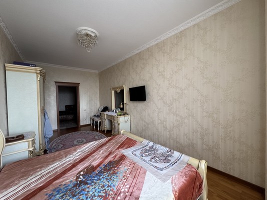 Продам трехкомнатную (3-комн.) квартиру, Тарчокова ул, 25Бк1, Нальчик г