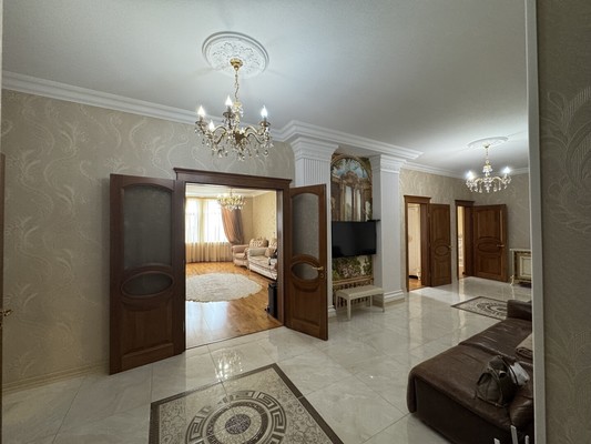 Продам трехкомнатную (3-комн.) квартиру, Тарчокова ул, 25Бк1, Нальчик г