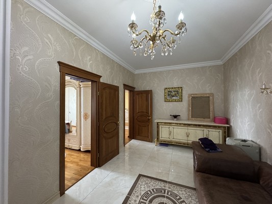 Продам трехкомнатную (3-комн.) квартиру, Тарчокова ул, 25Бк1, Нальчик г