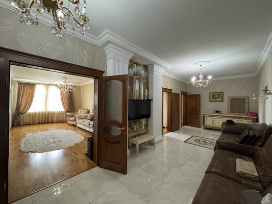 Продам трехкомнатную (3-комн.) квартиру, Тарчокова ул, 25Бк1, Нальчик г