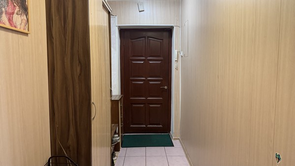 Продам двухкомнатную (2-комн.) квартиру, Красных Военлетов ул, 6, Гатчина г
