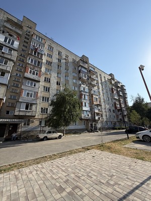 Продам двухкомнатную (2-комн.) квартиру, имени Гагарина Юрия Алексеевича ул, 1А, Баксан г