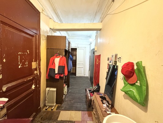 Продам комнату в 5-комн. квартире, 6-я Красноармейская ул, 14, Санкт-Петербург г