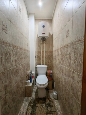 Продам двухкомнатную (2-комн.) квартиру, Строителей пр-кт, 33, Волгодонск г