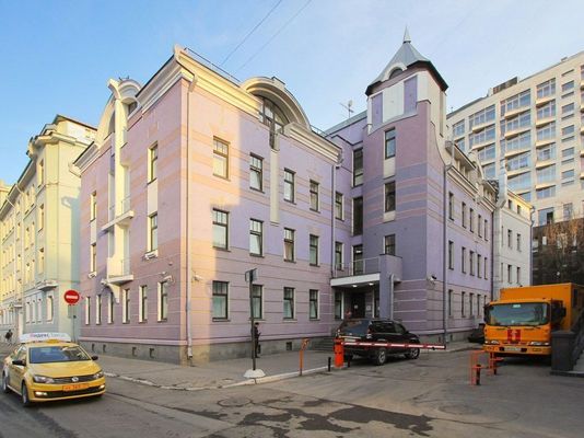 Сдам коммерческое помещение 2 653 м2, Земляной Вал ул, 68/18 5, Москва г
