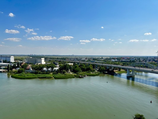Продам однокомнатную (1-комн.) квартиру, Береговая ул, 6, Ростов-на-Дону г