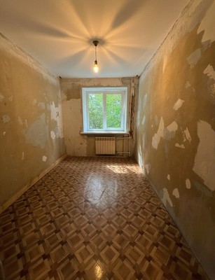 Продам трехкомнатную (3-комн.) квартиру, 6-й мкр, 21, Лыткарино г
