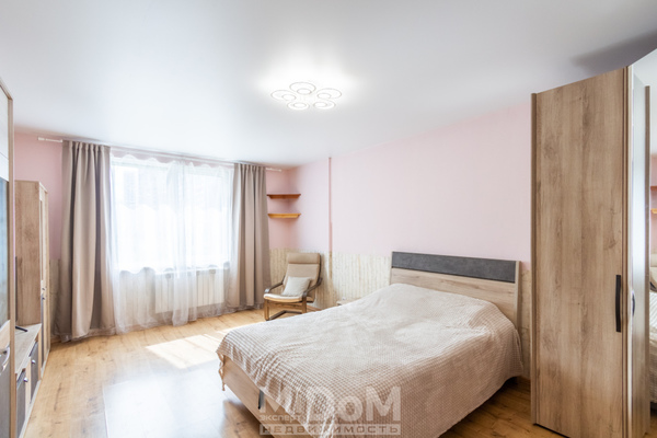 Продам однокомнатную (1-комн.) квартиру, Вадима Шефнера ул, 14к1 стр 1, Санкт-Петербург г