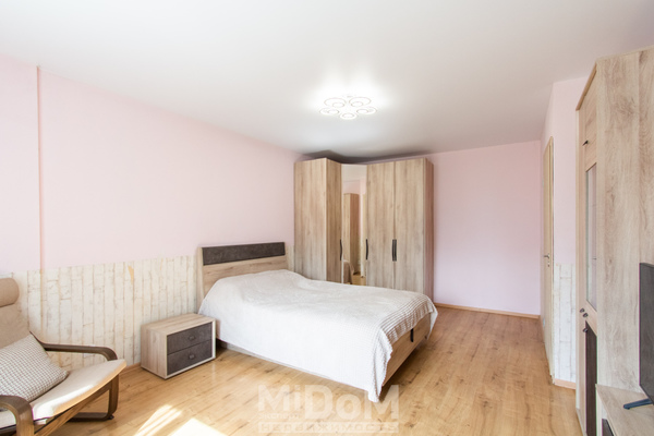Продам однокомнатную (1-комн.) квартиру, Вадима Шефнера ул, 14к1 стр 1, Санкт-Петербург г