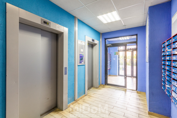 Продам однокомнатную (1-комн.) квартиру, Вадима Шефнера ул, 14к1 стр 1, Санкт-Петербург г