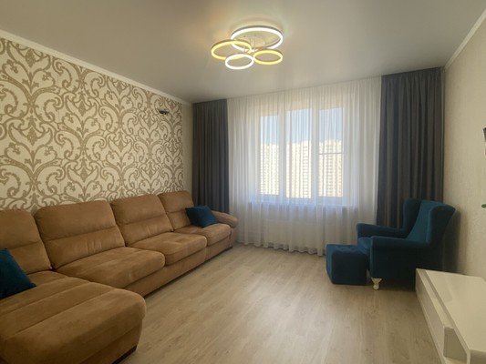 Продам двухкомнатную (2-комн.) квартиру, Еременко ул, 101, Ростов-на-Дону г
